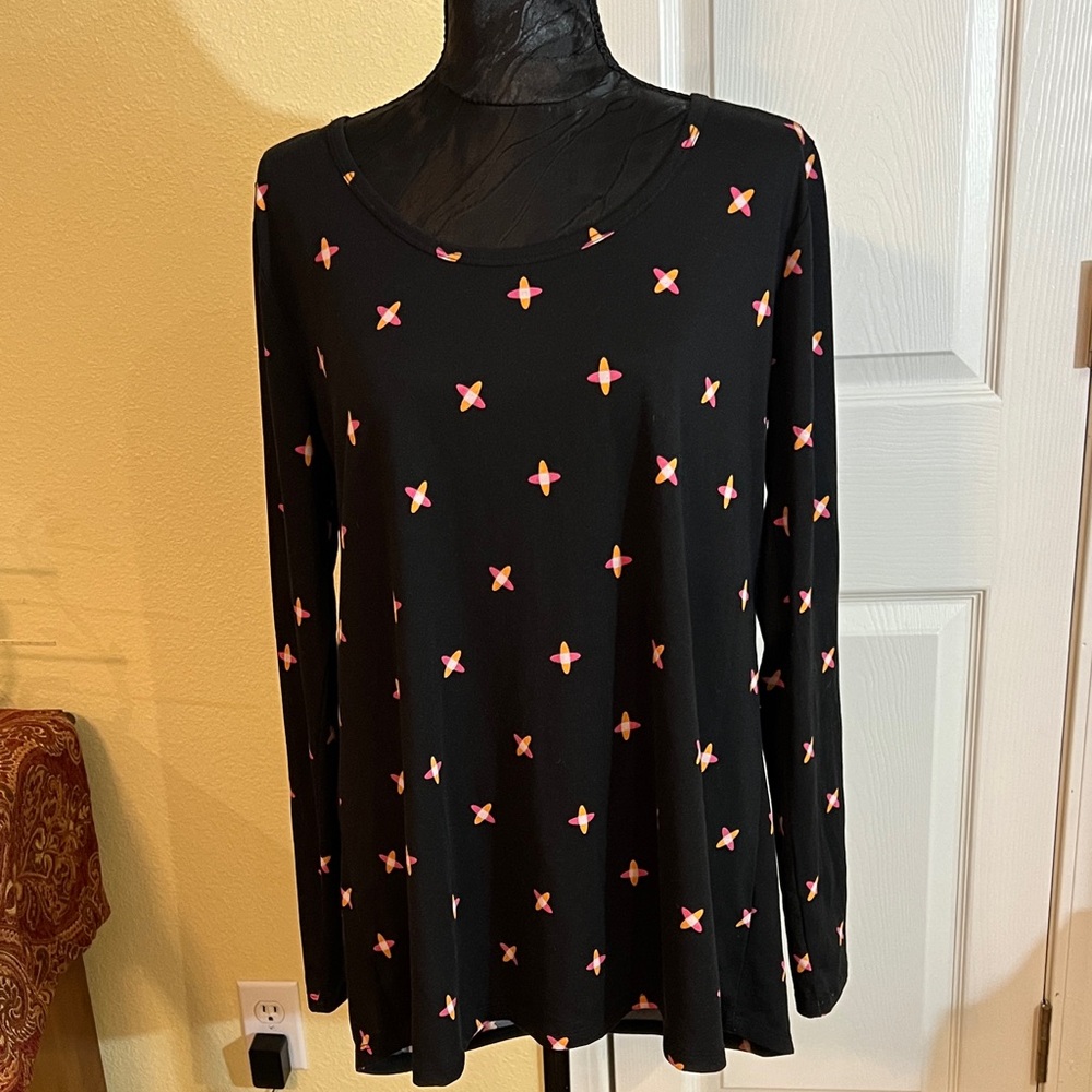 LuLaRoe Black Long Sleeve Top with Pink Accents
